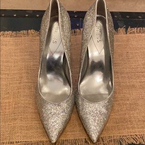 Size 10 Guess Heels